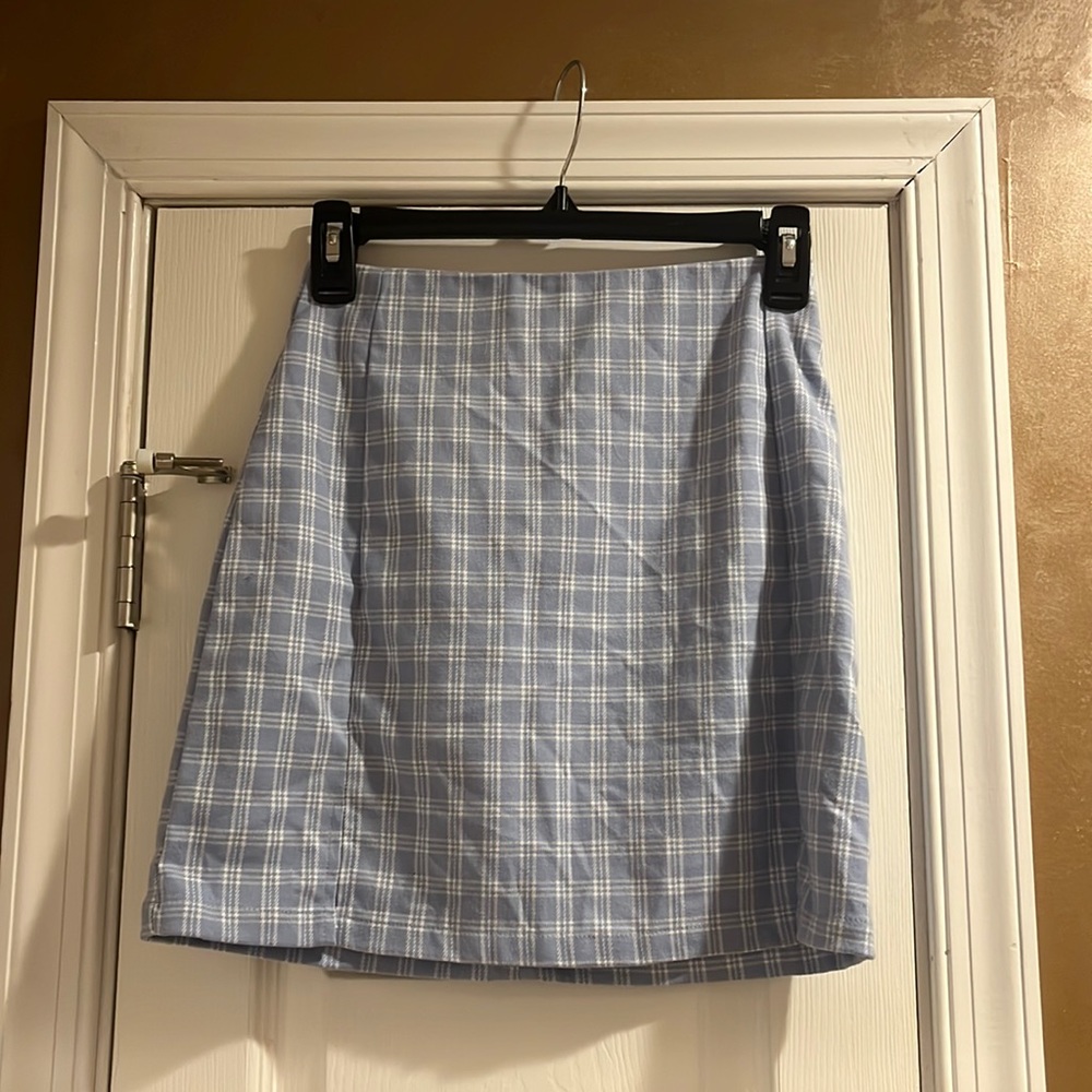 NWT blue plaid skirt